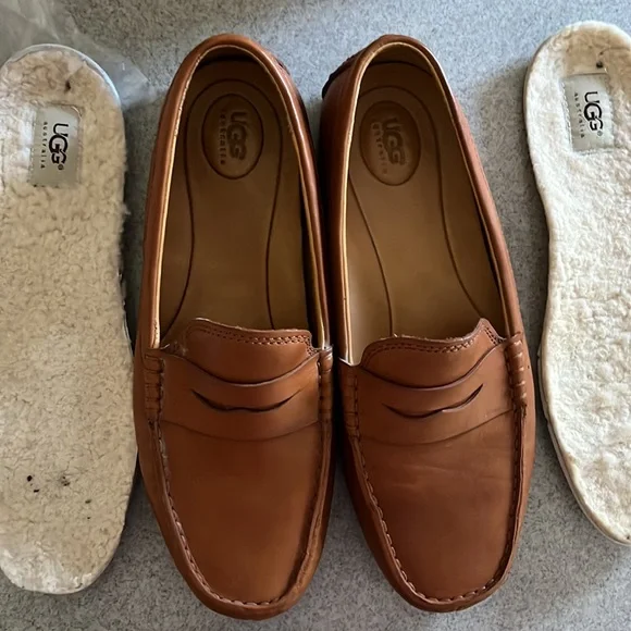 Mens UGG size 10 Leather loafers driving style shoes - Picture 7 of 10